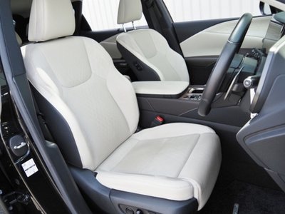 2023 Lexus RX — миниатюра 27