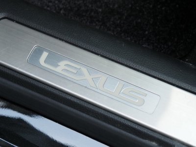 2023 Lexus RX — миниатюра 76
