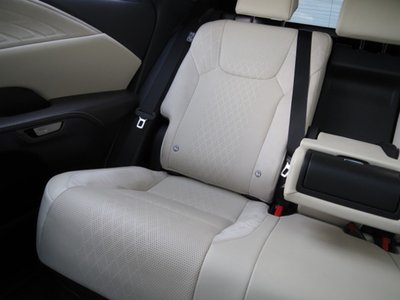 2023 Lexus RX — миниатюра 74