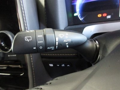 صورة 27 لـ 2023 Toyota ALPHARD