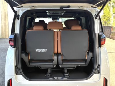 2026 Toyota VELLFIRE photo 132