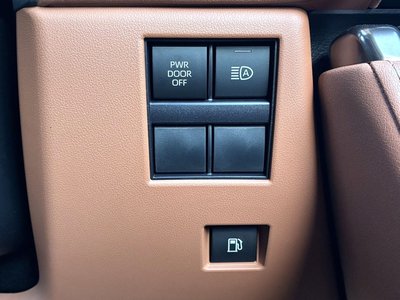 2026 Toyota VELLFIRE photo 74