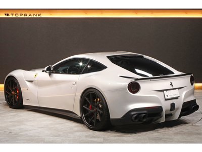 2013 Ferrari F12 BERLINETTA 照片 27