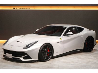 2013 Ferrari F12 BERLINETTA 照片 28