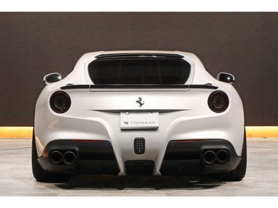 2013 Ferrari F12 BERLINETTA 照片 20