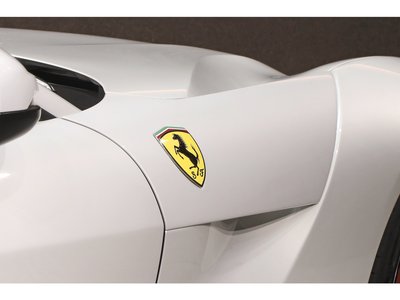2013 Ferrari F12 BERLINETTA 照片 32