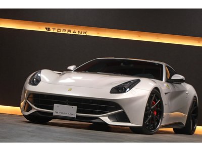 2013 Ferrari F12 BERLINETTA 照片 35
