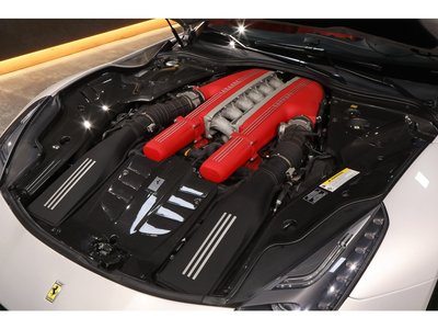 2013 Ferrari F12 BERLINETTA 照片 57
