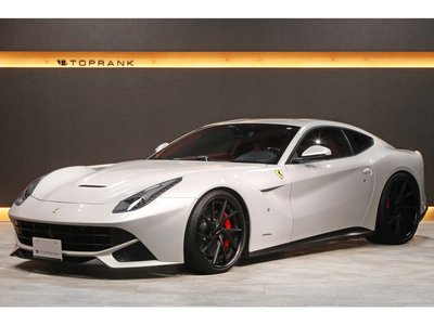 2013 Ferrari F12 BERLINETTA 照片 24