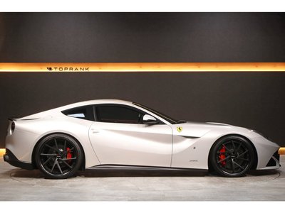 2013 Ferrari F12 BERLINETTA 照片 17