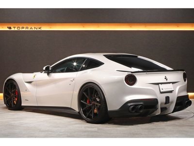 2013 Ferrari F12 BERLINETTA 照片 22