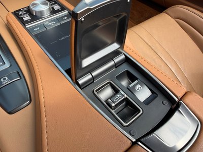 2025 Lexus LC CONVERTIBLE thumbnail 39