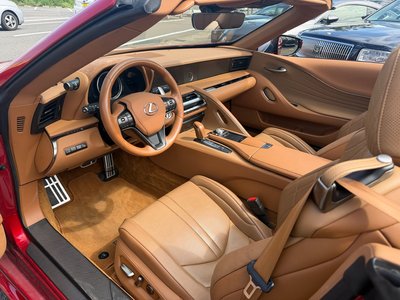 2025 Lexus LC CONVERTIBLE thumbnail 18