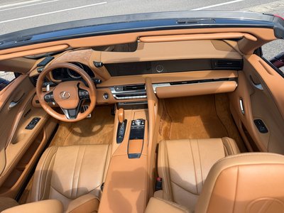 2025 Lexus LC CONVERTIBLE thumbnail 28