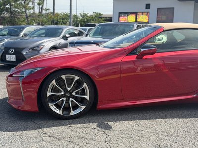 2025 Lexus LC CONVERTIBLE photo 12