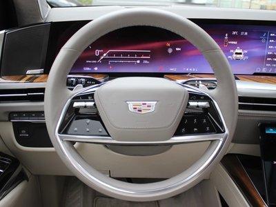 2025 Cadillac ESCALADE 照片 5