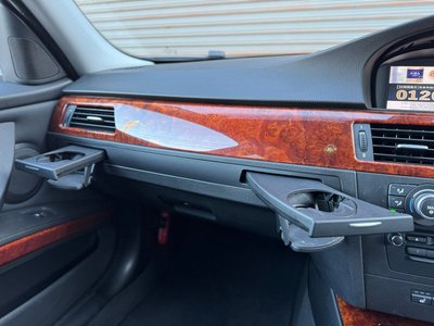 2009 BMW Alpina B3 TOURING thumbnail 24