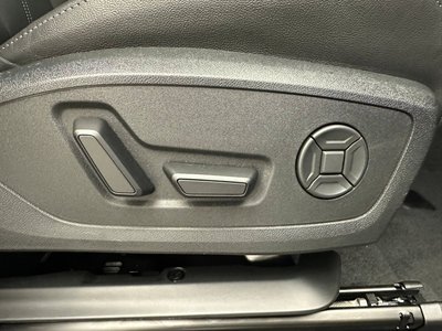 صورة 27 لـ 2025 AUDI Q6 E-TRON