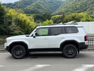 صورة 24 لـ 2025 Toyota LAND CRUISER 250