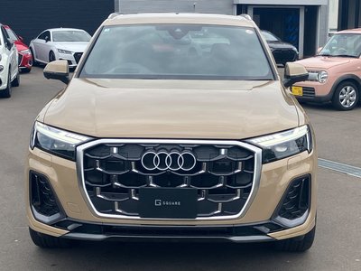 2025 AUDI Q7 photo 6