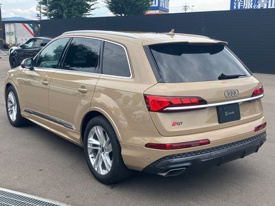 2025 AUDI Q7 photo 3
