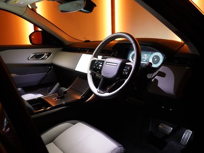 2025 LAND Rover RANGE ROVER VELAR thumbnail 54