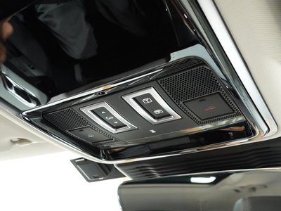 2025 LAND Rover RANGE ROVER VELAR thumbnail 27