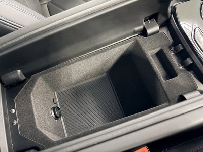2025 BMW 5 SERIES TOURING — миниатюра 45
