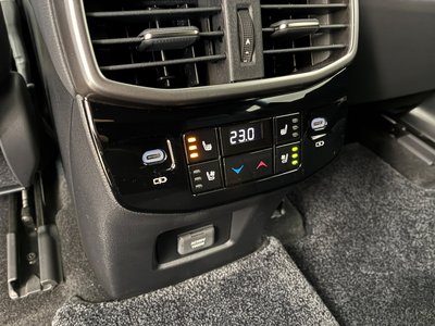 2023 Lexus RX thumbnail 37