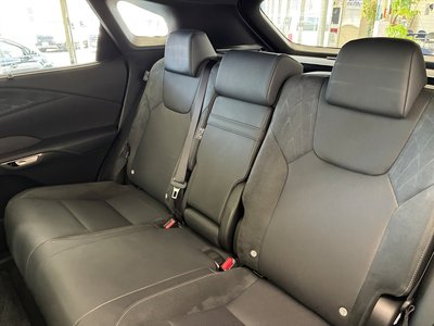 2023 Lexus RX thumbnail 19