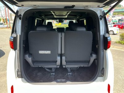 صورة 21 لـ 2023 Toyota ALPHARD