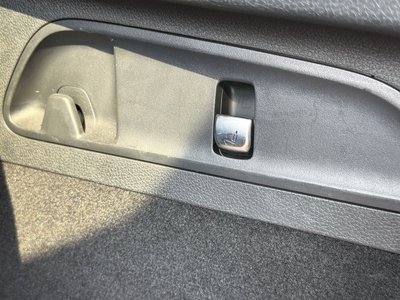 صورة مصغرة 59 لـ 2021 Mercedes-BENZ GLC