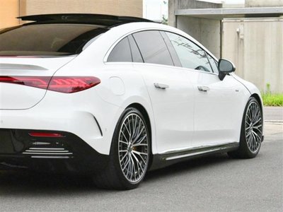 2024 Mercedes-BENZ EQE AMG photo 16