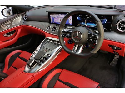 صورة 3 لـ 2022 Mercedes-BENZ GT AMG