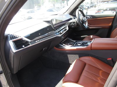 صورة مصغرة 18 لـ 2026 BMW X7