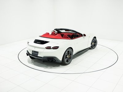 2024 Ferrari ROMA SPIDER photo 33