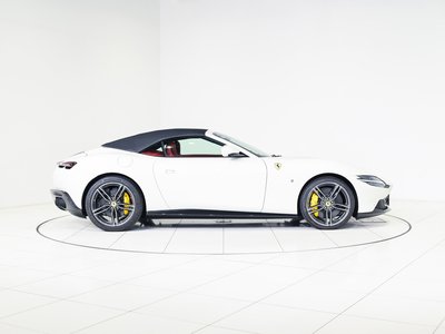 2024 Ferrari ROMA SPIDER photo 29