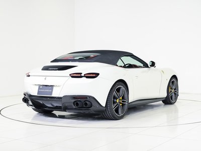 2024 Ferrari ROMA SPIDER photo 11