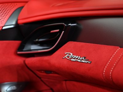 2024 Ferrari ROMA SPIDER photo 45