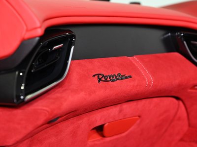 2024 Ferrari ROMA SPIDER photo 43