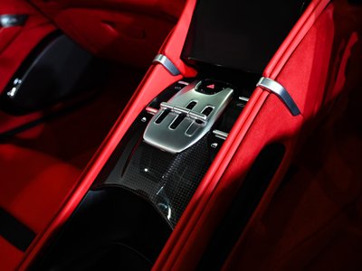 2024 Ferrari ROMA SPIDER photo 16