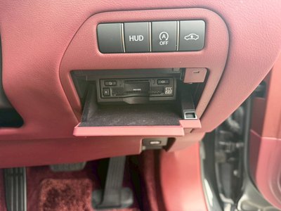 صورة مصغرة 29 لـ 2023 Lexus LS