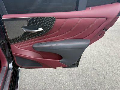 صورة مصغرة 42 لـ 2023 Lexus LS