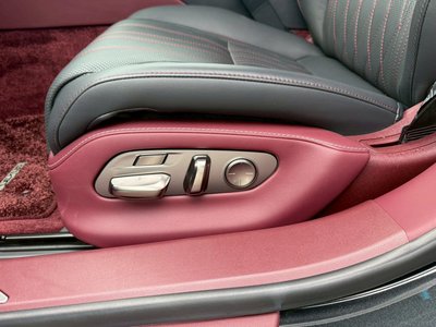 صورة مصغرة 38 لـ 2023 Lexus LS