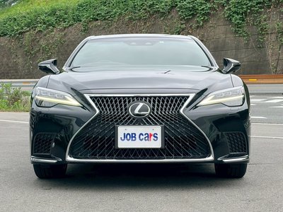 صورة مصغرة 3 لـ 2023 Lexus LS