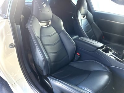صورة 10 لـ 2016 Maserati GRANTURISMO