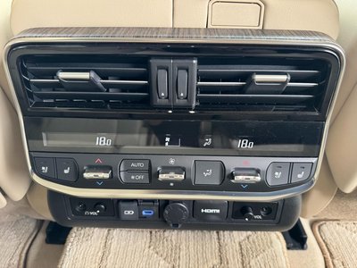 2023 Toyota LAND CRUISER 300 thumbnail 50