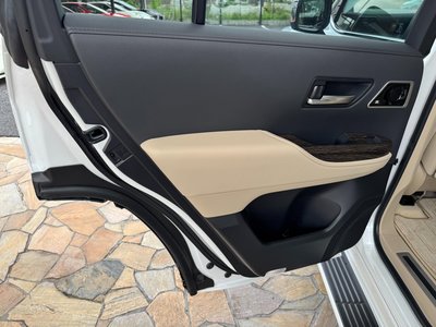 2023 Toyota LAND CRUISER 300 thumbnail 60
