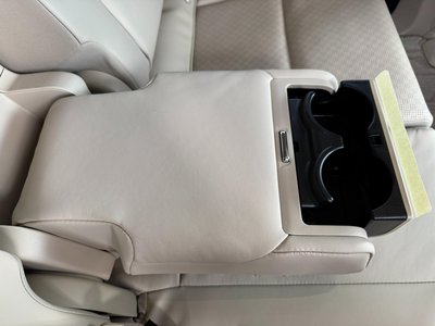 2023 Toyota LAND CRUISER 300 thumbnail 51