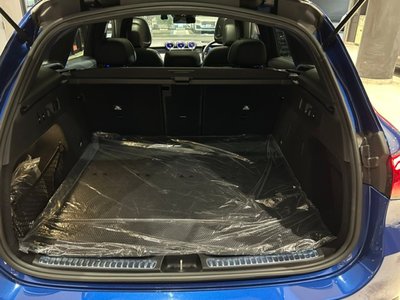 2025 Mercedes-BENZ GLC 缩略图 38